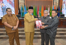 Pemprov Sumbar Fokuskan Anggaran 2027 pada Ekonomi Riil dan Ketahanan Bencana