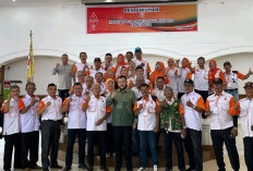 Kukuhkan Pengurus ORARI Lokal Padang 2025–2028, Fadly Amran: Radio Amatir Tulang Punggung Komunikasi Bencana