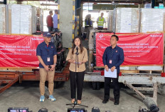 Bantuan Kemanusiaan Banjir Sumatra: Genset, Smartphone, dan Perlengkapan Ibadah Disalurkan Pemerintah