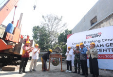 Harian Disway Groundbreaking Pembangunan Gedung Kantor Baru di Surabaya