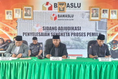 Perkuat Kapasitas Pengawas, Bawaslu Pesisir Selatan Adakan Sidang Pembuktian Sengketa Pemilu