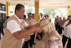 Pilwana Serentak Pasbar Pakai E-Voting, Bupati Yulianto Lepas 75 Personel Tim Teknis TPS