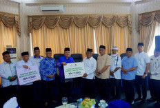 BAZNAS RI Bersama ANGKASA Malaysia Salurkan Bantuan untuk Warga Pasaman Barat