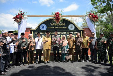 Resmikan SMP Islam Darul Hakim, Mahyeldi Tekankan Pentingnya Pendidikan Berkarakter