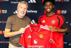 Gelar Nomor Punggung 20 Manchester United, Carlos Baleba Warisi Legenda Solskjaer dan Van Persie